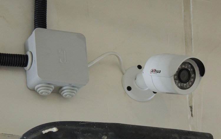 Установка систем видеонаблюдения на автомойке